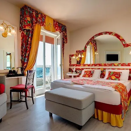 Cavalieri Palace & Hotel 4*