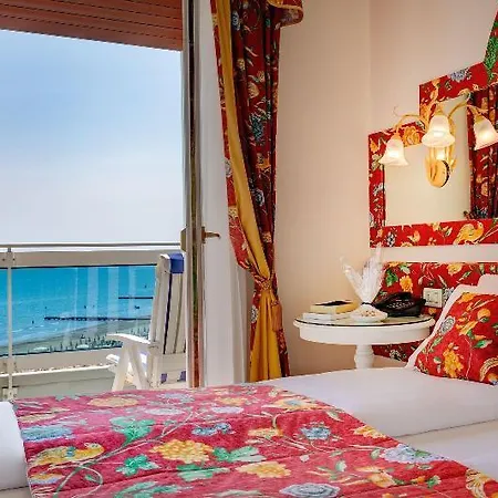 Cavalieri Palace 4*