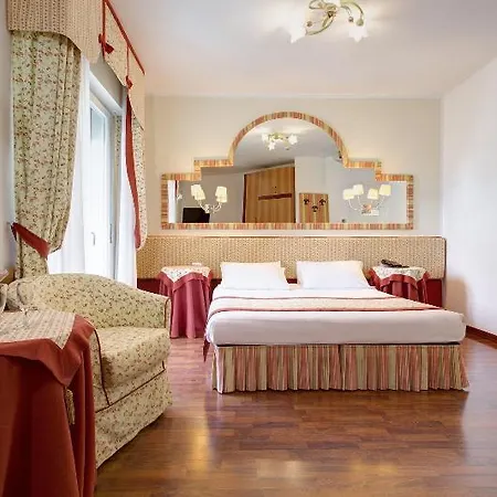 Cavalieri Palace 4*