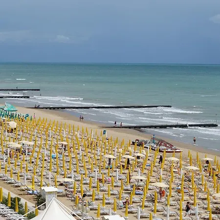 Cavalieri Palace & Hotel